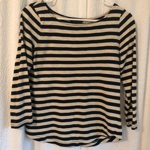 Banana Republic 3 quarter top